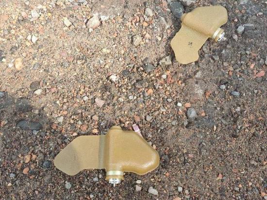 Ракеты, начиненные минами-лепестками, взорвались в Донецке