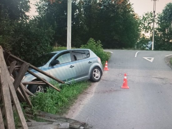 Молодая новгородка наехала на 15-летнего подростка в Пролетарии