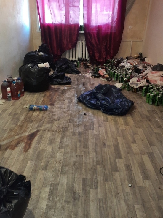В Ярославле квартиросъемщик залил мочой всю съемную квартиру