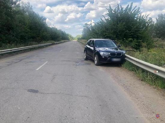 В Волгоградской области пенсионер умер за рулем «БМВ»