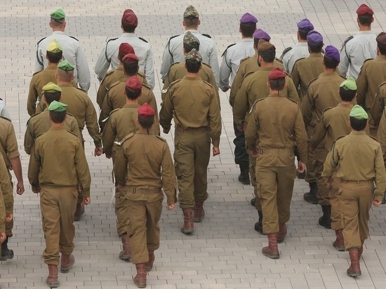  Министр обороны Израиля приказал продолжать операцию в секторе Газа