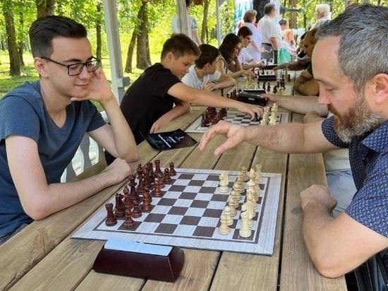 В Белгороде появится шахматная школа Анатолия Карпова