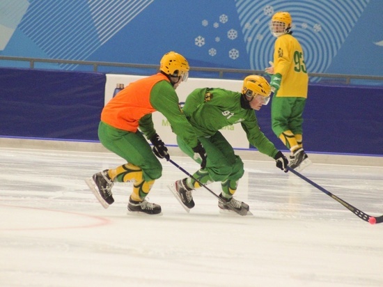 6 августа хоккейная команда провела первую тренировку на большом льду в новом сезоне. Она прошла на арене «Енисей» в Красноярске
