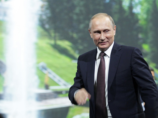 Путин поздравил жителей Ленобласти с 95-летием региона