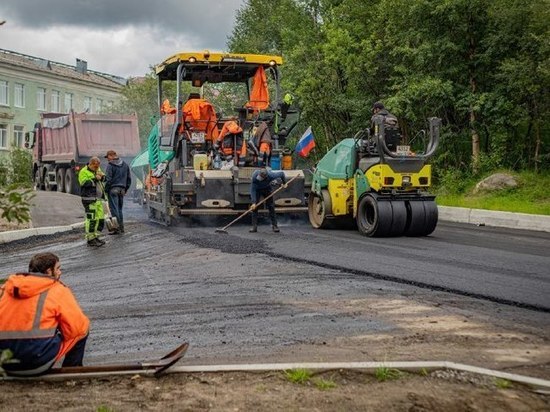 В Мурманске обновят дороги на Новосельской, Песочной и Полевой улицах