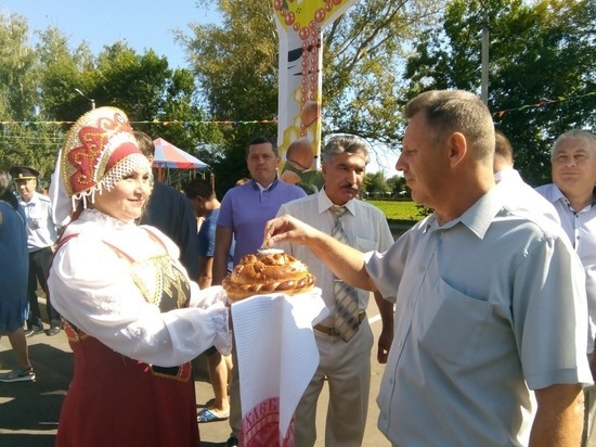 В Умёте на фестивале «Русские Спасы» гостей научат гадать на колосках и яблоках