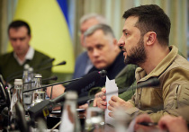 В офисе Зеленского, как и на украинских форумах и в соцсетях, продолжает разгораться скандал вокруг доклада международной правозащитной организации Amnesty International о нарушениях международного гуманитарного права украинскими войсками