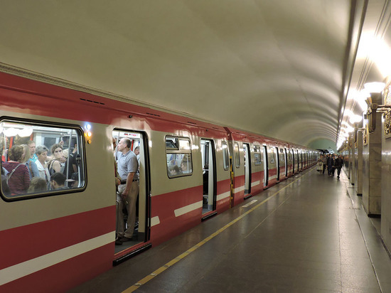 В Петербурге захотели построить еще 89 станций метро