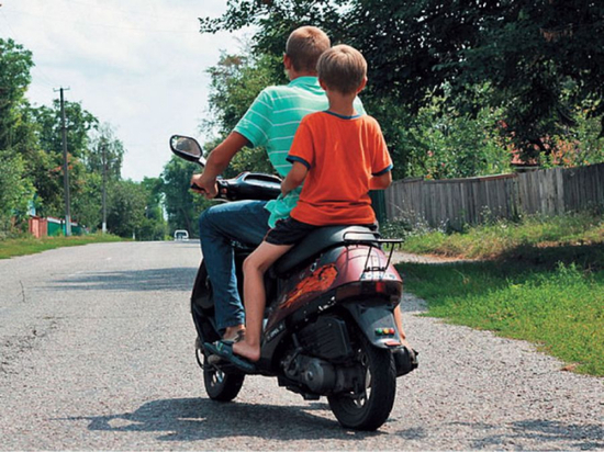 Во Владимирской области поймали подростков-мотоциклистов без прав