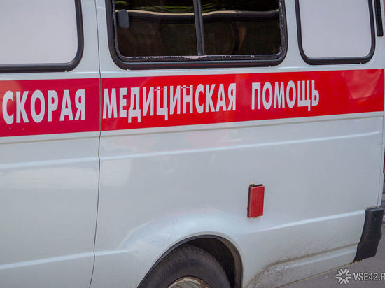 Десятки водителей помогли спасти жизнь человеку с инфарктом в Кузбассе