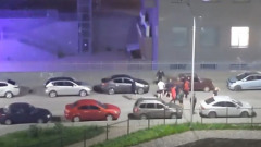 Массовая драка со стрельбой в Мурино попала на видео