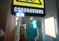 В России также растет заболеваемость коронавирусом, за прошедший месяц показатель вырос в 6 раз