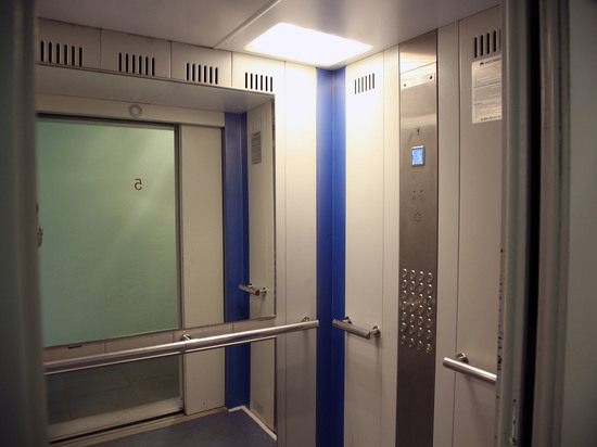 В России в три раза сократились закупки новых лифтов для капремонта жилья