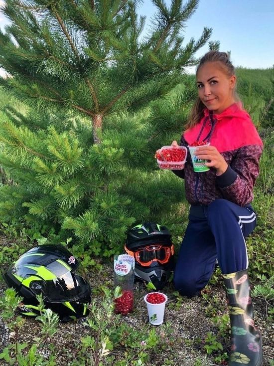 Жительница Челябинской области собрала рекордный урожай клубники