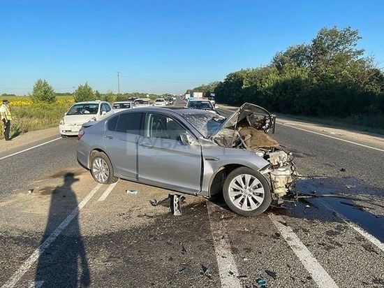 После гибели 4 человек в массовом ДТП на Кубани возбудили уголовное дело