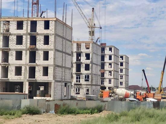 В Астраханской области строят пять домов для переселенцев