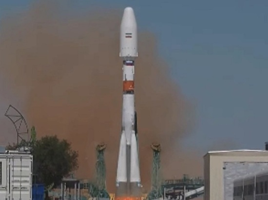 Россия вывела на орбиту иранский спутник «Хайям»