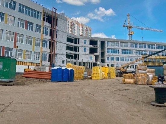 В Курске в новую школу на проспекте Клыкова поставят оборудование на 142 млн рублей