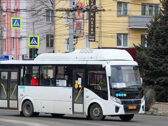 В Брянске стал чаще ходить автобус № 150