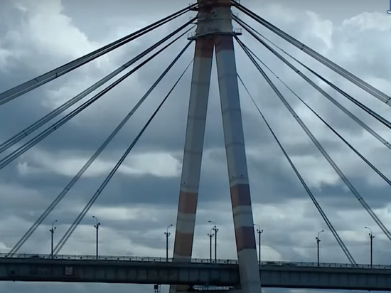 Путин дал старт движению по новому мосту в Череповце