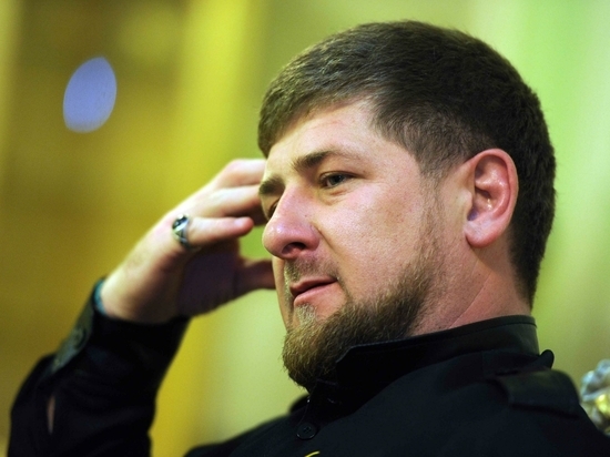 Кадыров: 9 тысяч чеченских бойцов готовятся отправиться на спецоперацию