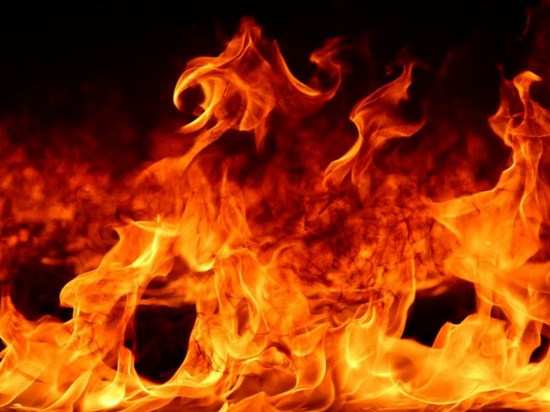 Взрыв и пожар произошли на новокузнецком заводе