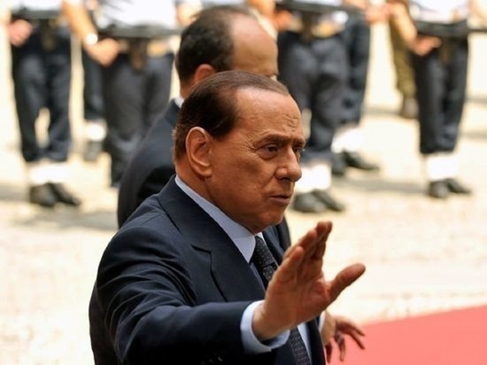 Берлускони решил баллотироваться в сенат Италии