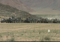 Масштабными боевыми стрельбами и парадом военной техники завершились российско-монгольские учения «Селенга-2022» в западной горно-пустынной части Монголии на полигоне Ховд, сообщила в четверг пресс-служба Восточного военного округа (ВВО