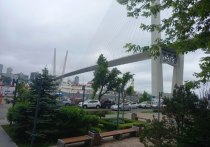 Во Владивостоке отмечают годовщину знаменательного события – открытия Золотого моста