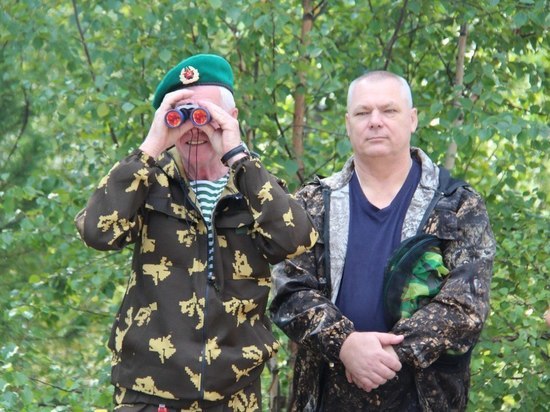 Десантники в Губкинском отвели детей в лес учиться выживать