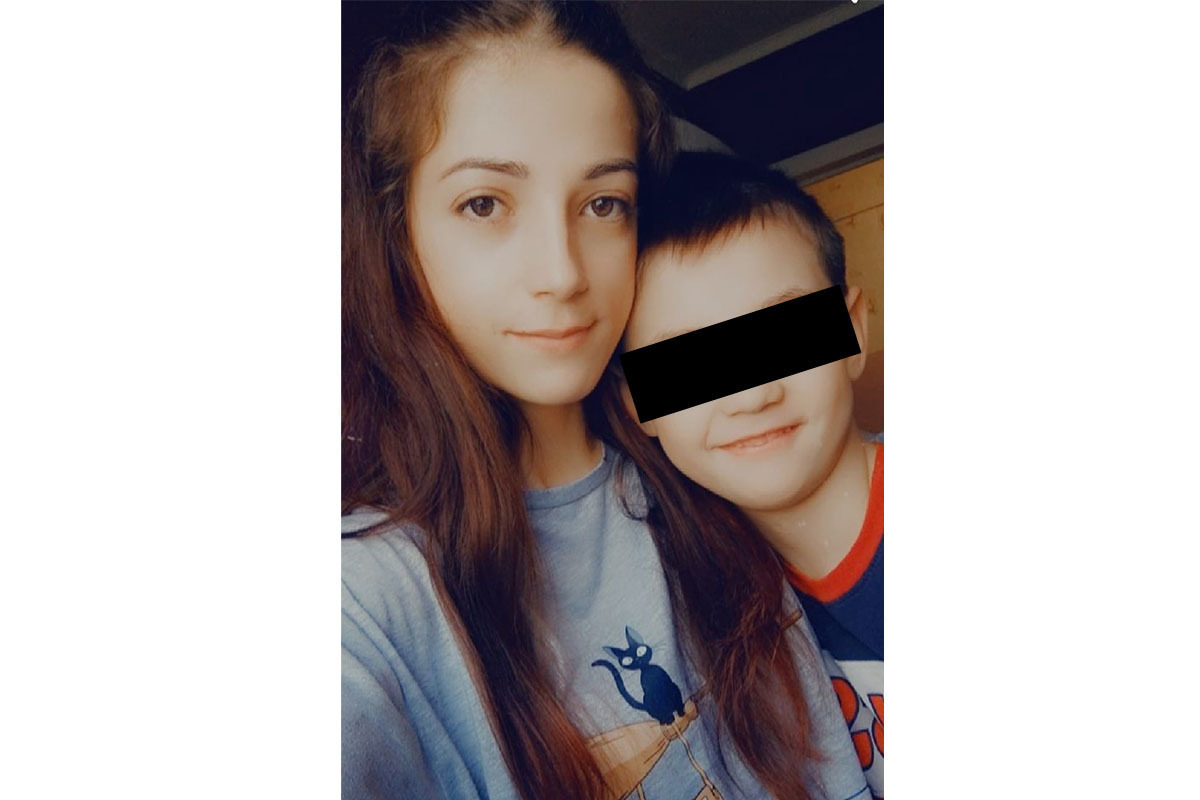 Мама 16 летнего сына. 16 Летняя злой подросток. Туймазы нападение на 10 летнюю девочку. Фото подростки Белгорода. Моя старшая сестра молодая мама.