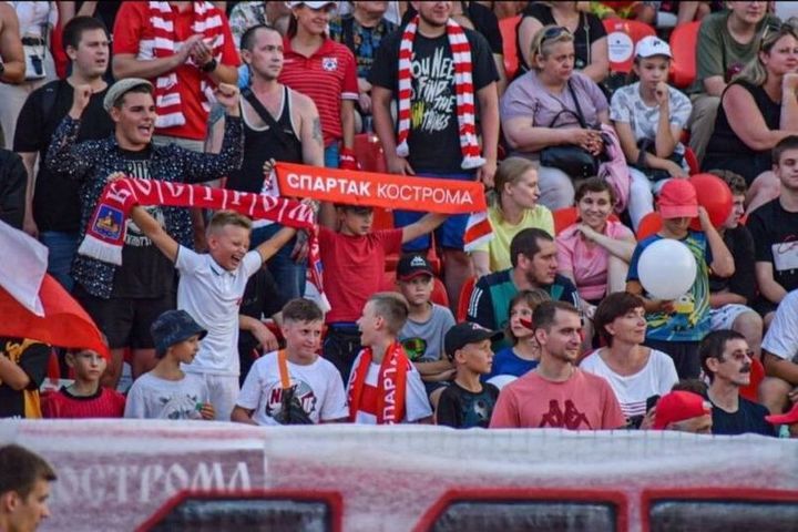 Костромские любители футбола азартно раскупают билеты на домашнюю игру «Спартака» 14 августа