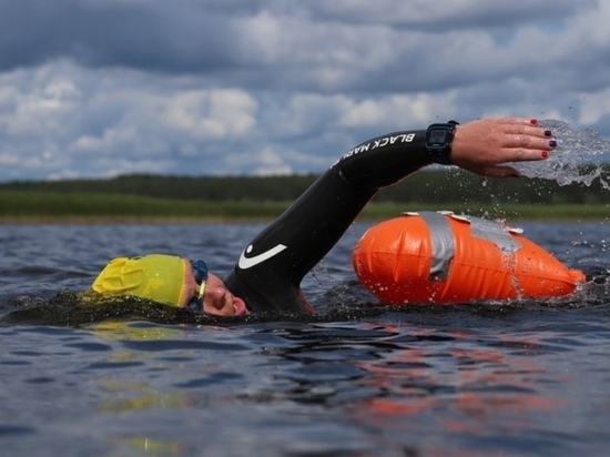 Участники марафонского заплыва "Золотое кольцо России" проплывут от Ярославля до Плёса