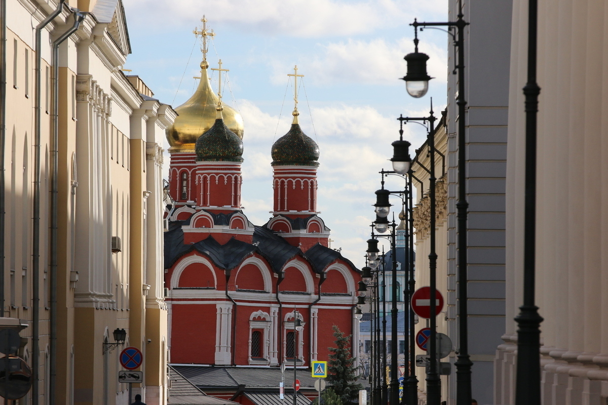 храмы на варварке в москве названия