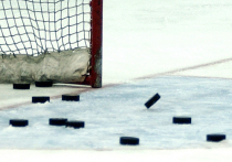 В Санкт-Петербурге следственные органы возбудили уголовное дело после гибели 14-летнего мальчика на тренировке по хоккею