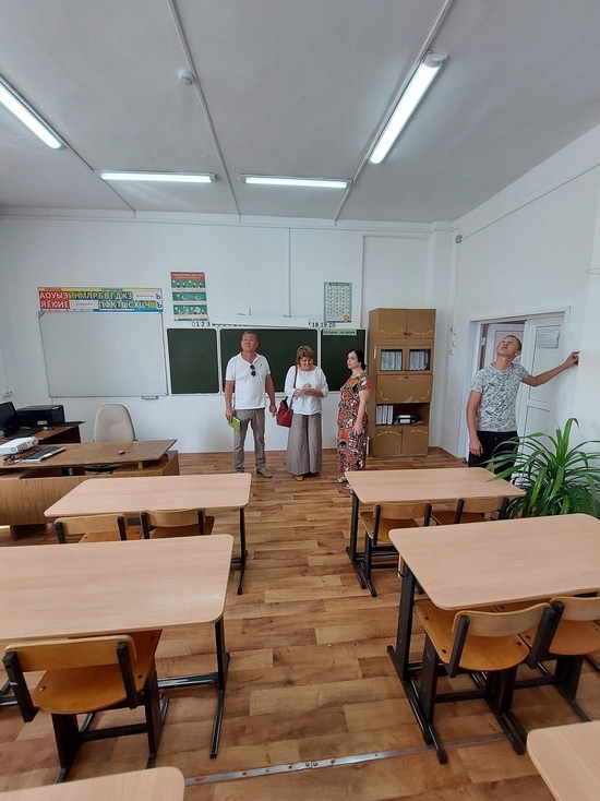 В районе Калмыкии школы готовят к новому учебному году