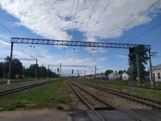 Во Владивостоке пассажирский поезд насмерть сбил пенсионерку