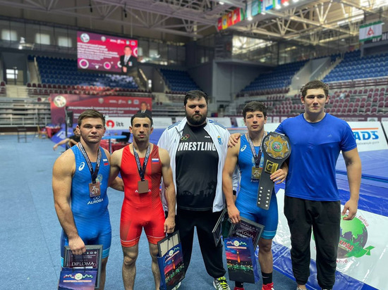 Ямальские борцы получили 3 медали на международном турнире