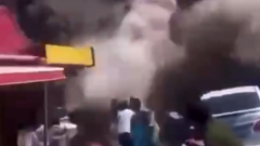 Момент взрыва на оптовом рынке в Ереване попал на видео