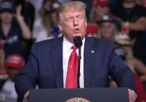 Скандал вокруг обысков у экс-президента США Дональда Трампа подошел к опасной черте