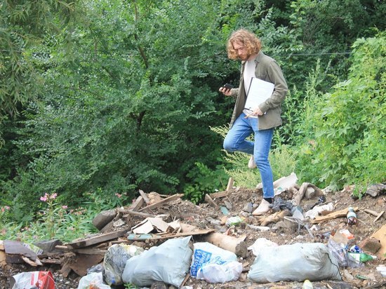 Более 350 несанкционированных свалок выявили в краевом центре и в районе имени Лазо