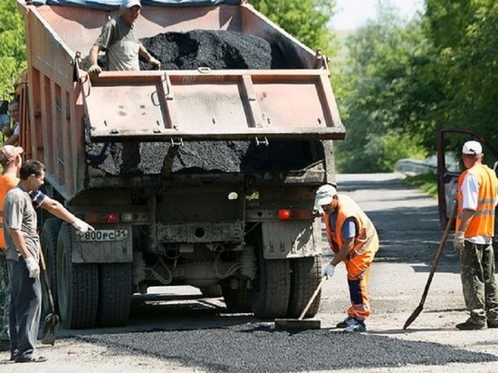 На ремонт белгородских дорог в 2022 году выделили рекордные 24,5 млрд рублей
