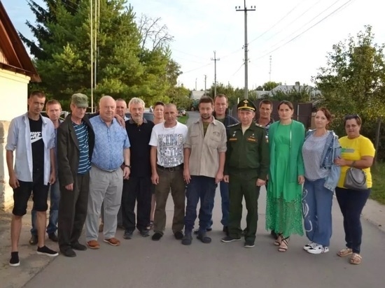  Восемь орловских парней добровольно отправятся на Украину