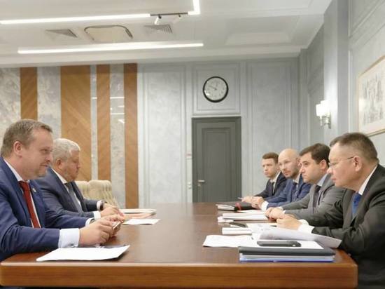 Губернатор Новгородской области обсудил с министром строительства и ЖКХ благоустройство региона