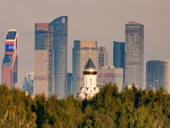 На западе и юго-западе Москвы появился запах гари