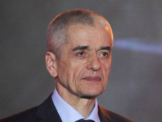 Онищенко заявил, что нельзя одновременно вводить ковидные ограничения по всей стране