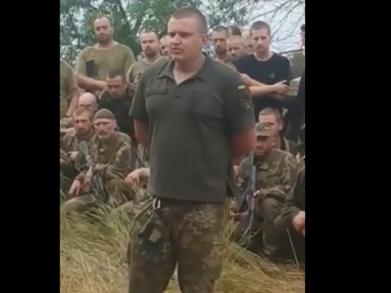 В Сети появилось видео, которое записал командир 1-й роты 69-го стрелкового батальона, самовольной покинувшей свои позиции под Марьинкой