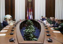 Серию переговоров с военачальниками ряда стран провел 17 августа замминистра обороны РФ Александр Фомин