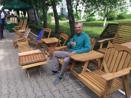 Белгородец заключил соцконтракт и купил оборудование для изготовления мебели