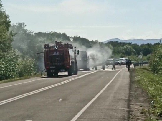 Губернатор: на место возгорания пассажирского автобуса выехал мэр Поронайского района